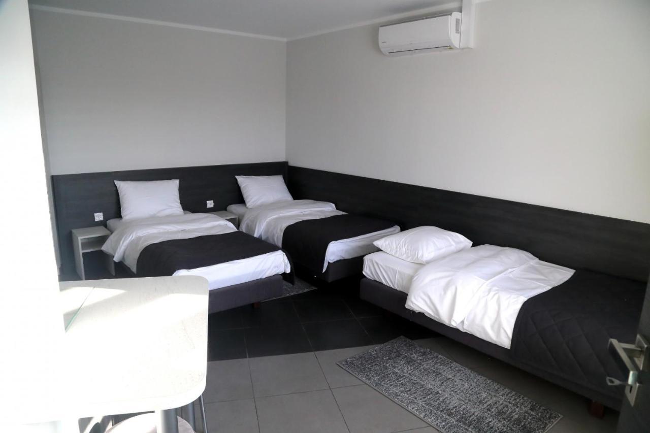 Motel Dymek Дембица Экстерьер фото