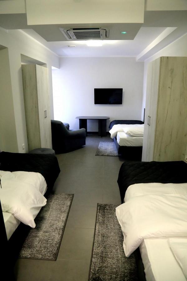 Motel Dymek Дембица Экстерьер фото